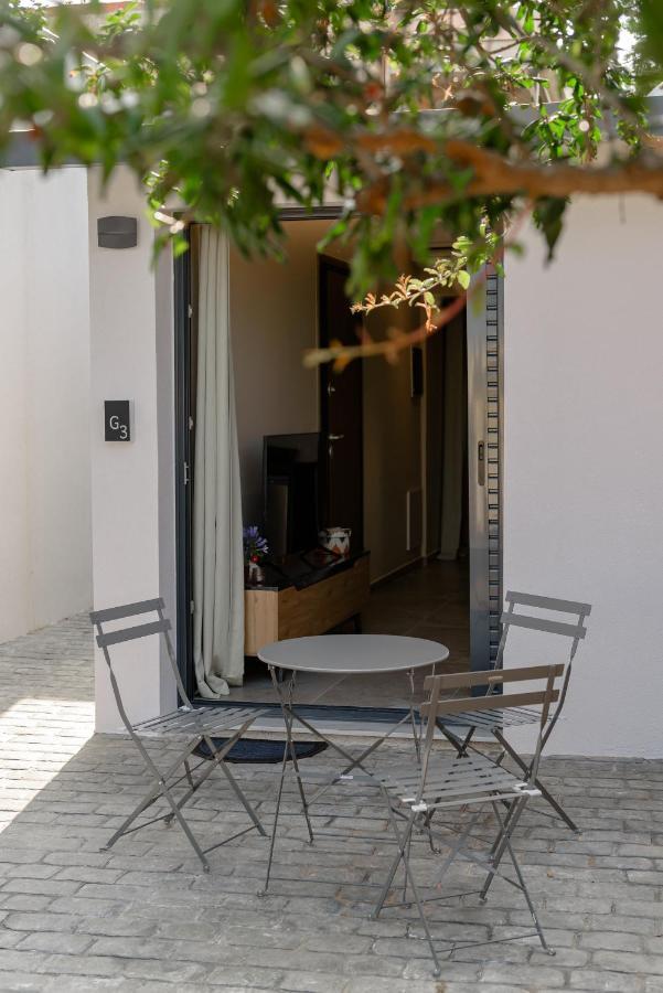 Galio Suites Airport By Airstay Spáta エクステリア 写真