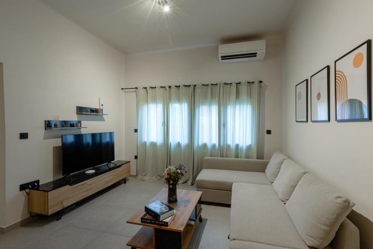 Galio Suites Airport By Airstay Spáta エクステリア 写真